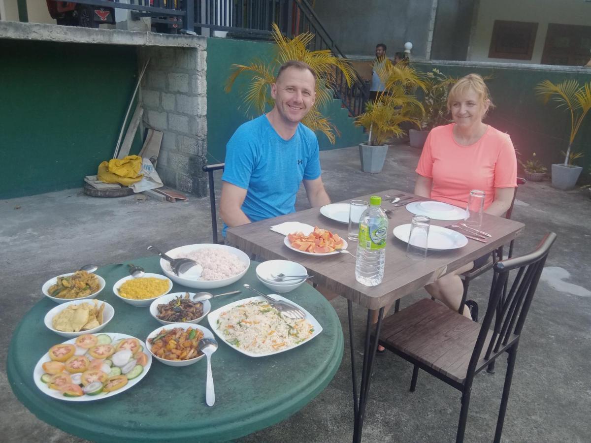 Viyanga Homestay Ella Buitenkant foto
