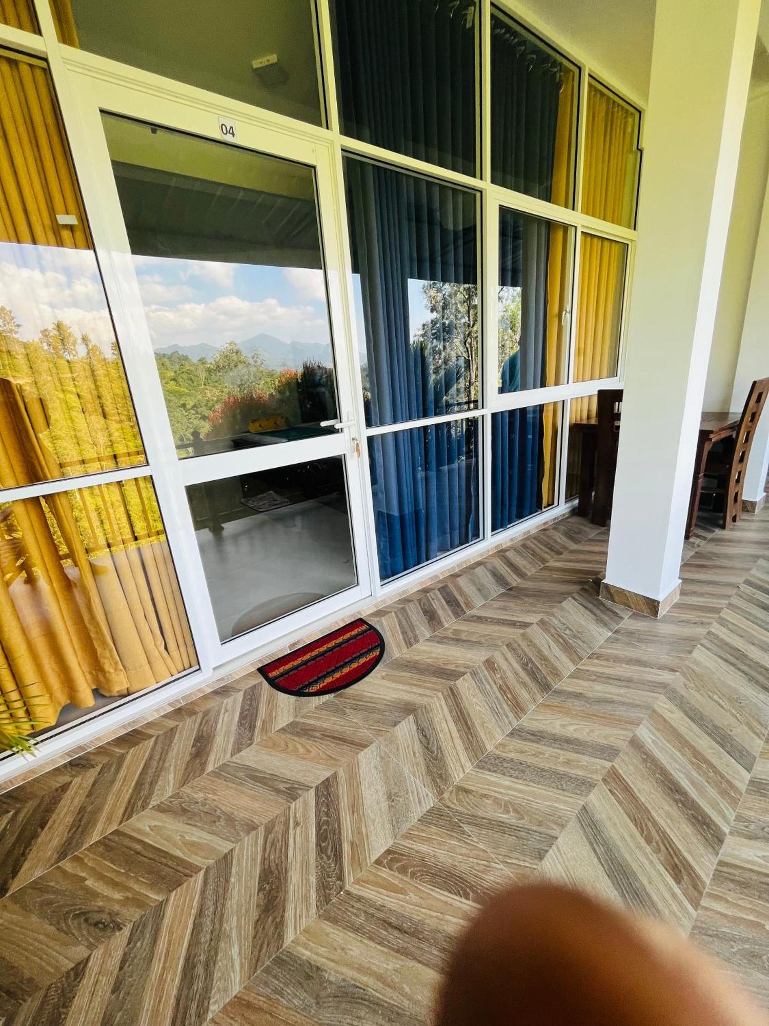 Viyanga Homestay Ella Buitenkant foto