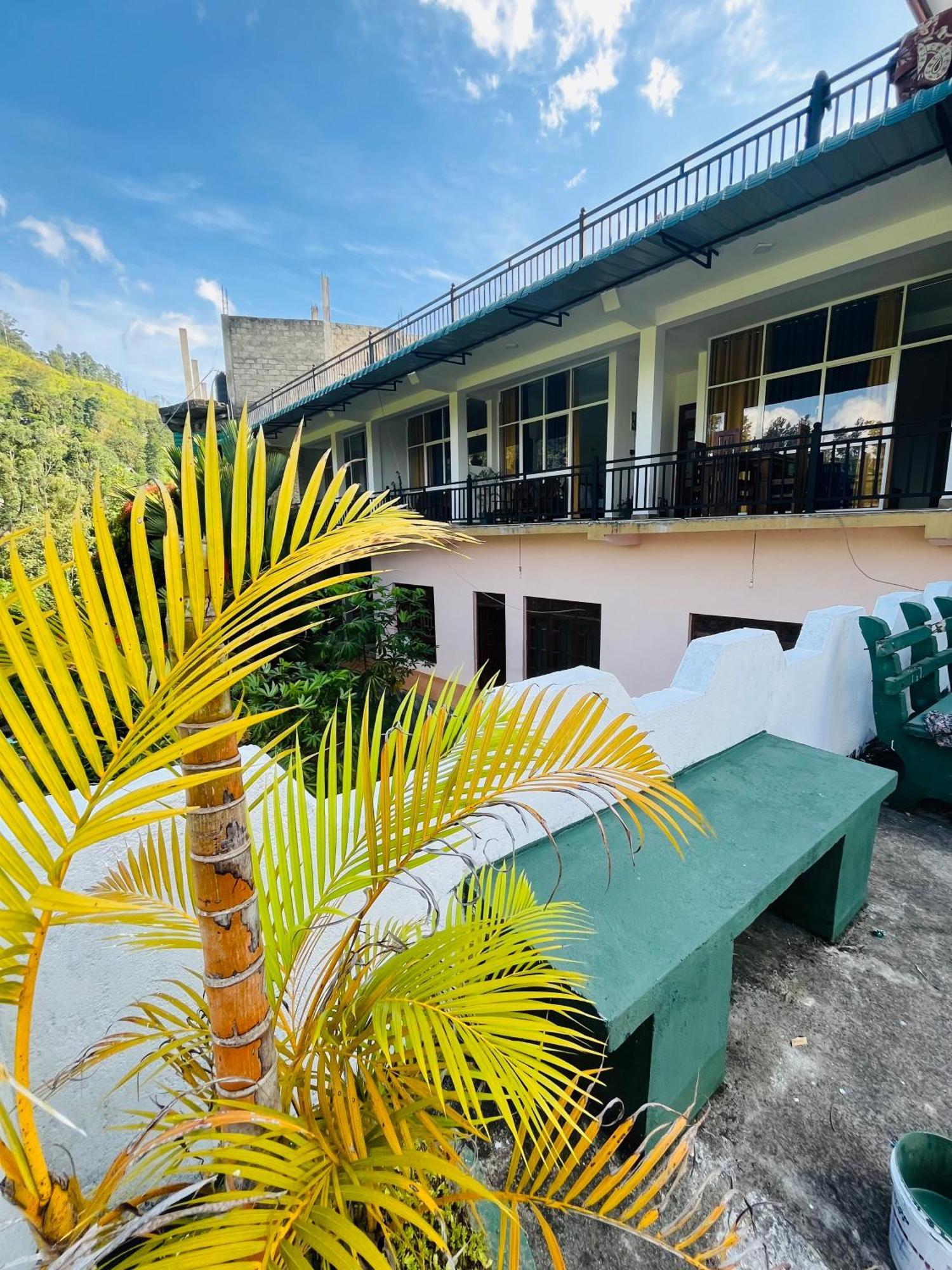 Viyanga Homestay Ella Buitenkant foto