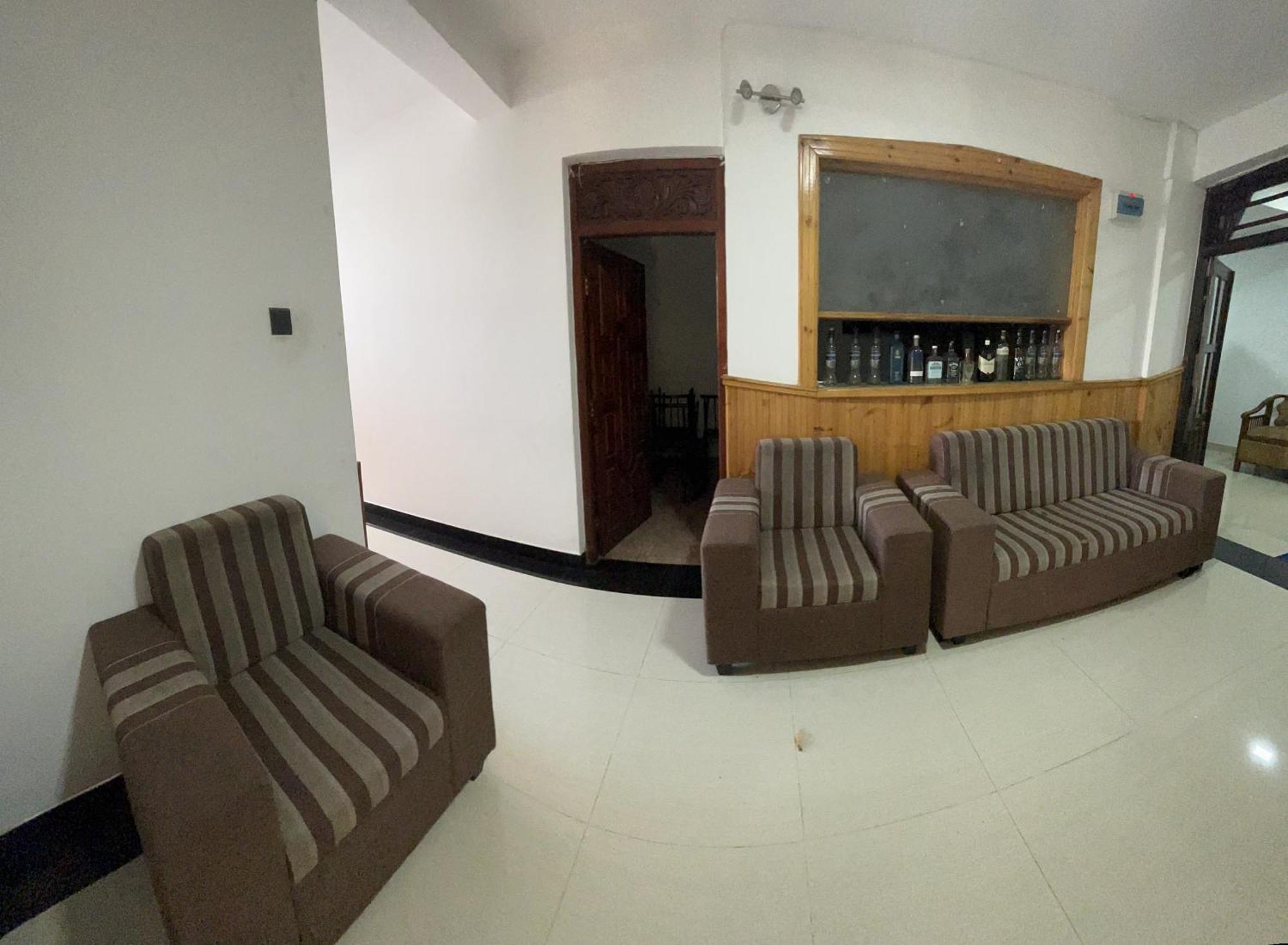 Viyanga Homestay Ella Buitenkant foto