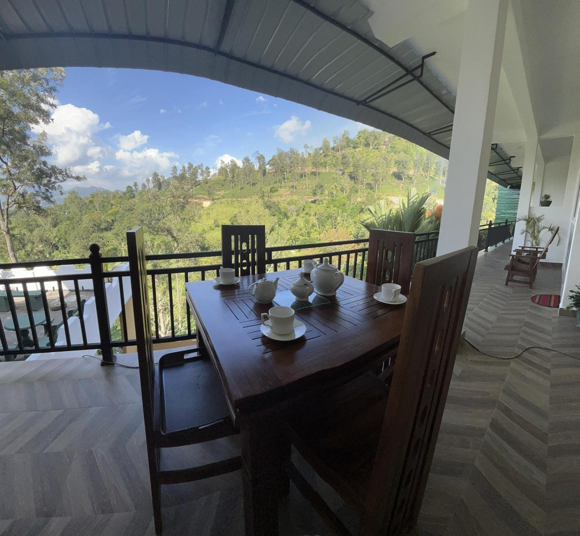 Viyanga Homestay Ella Buitenkant foto