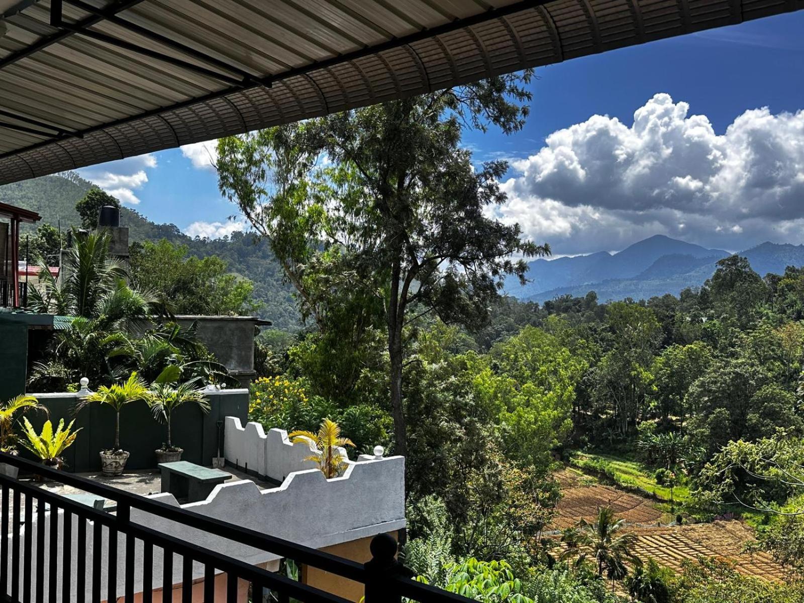 Viyanga Homestay Ella Buitenkant foto