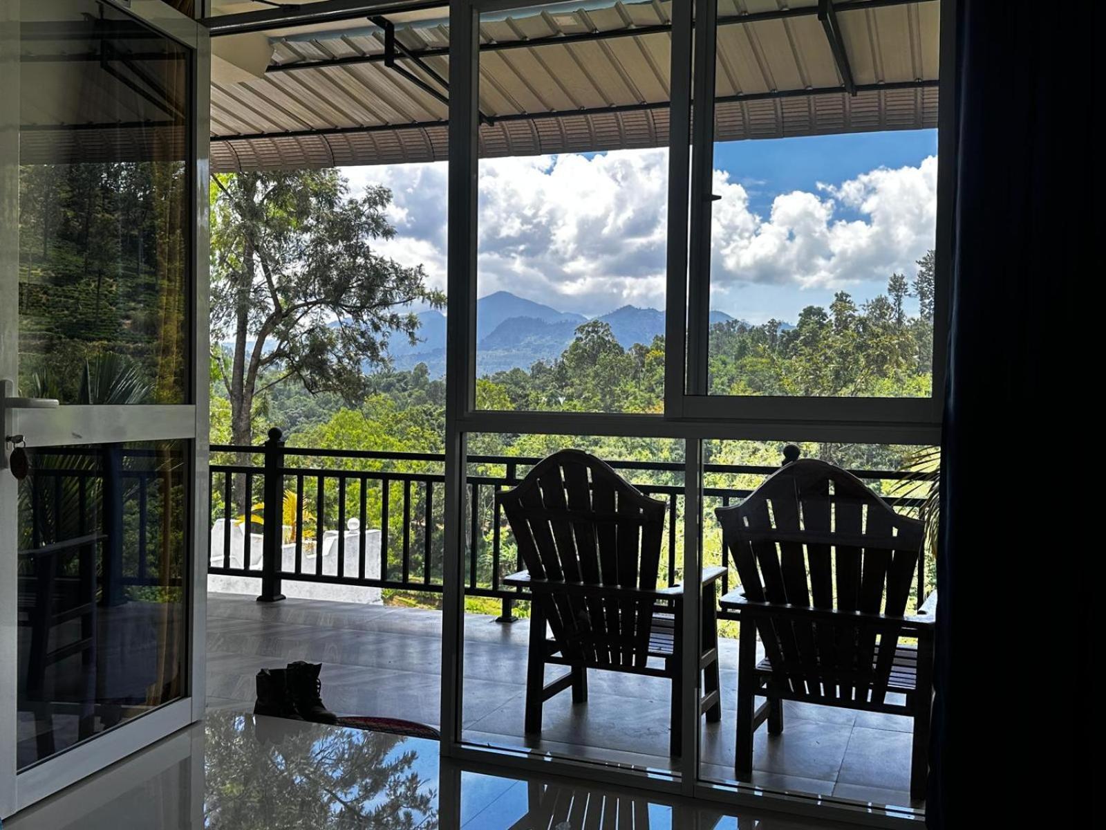 Viyanga Homestay Ella Buitenkant foto
