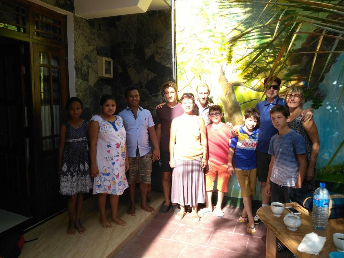 Viyanga Homestay Ella Buitenkant foto