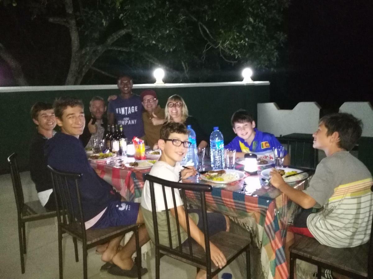 Viyanga Homestay Ella Buitenkant foto